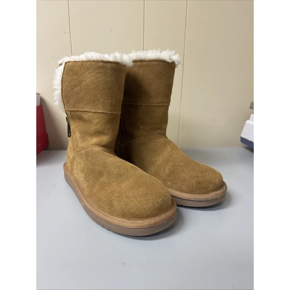Koolaburra by UGG Kids KOOLA Short Fashion Boots - Chestnut, US 4 Style #1117813